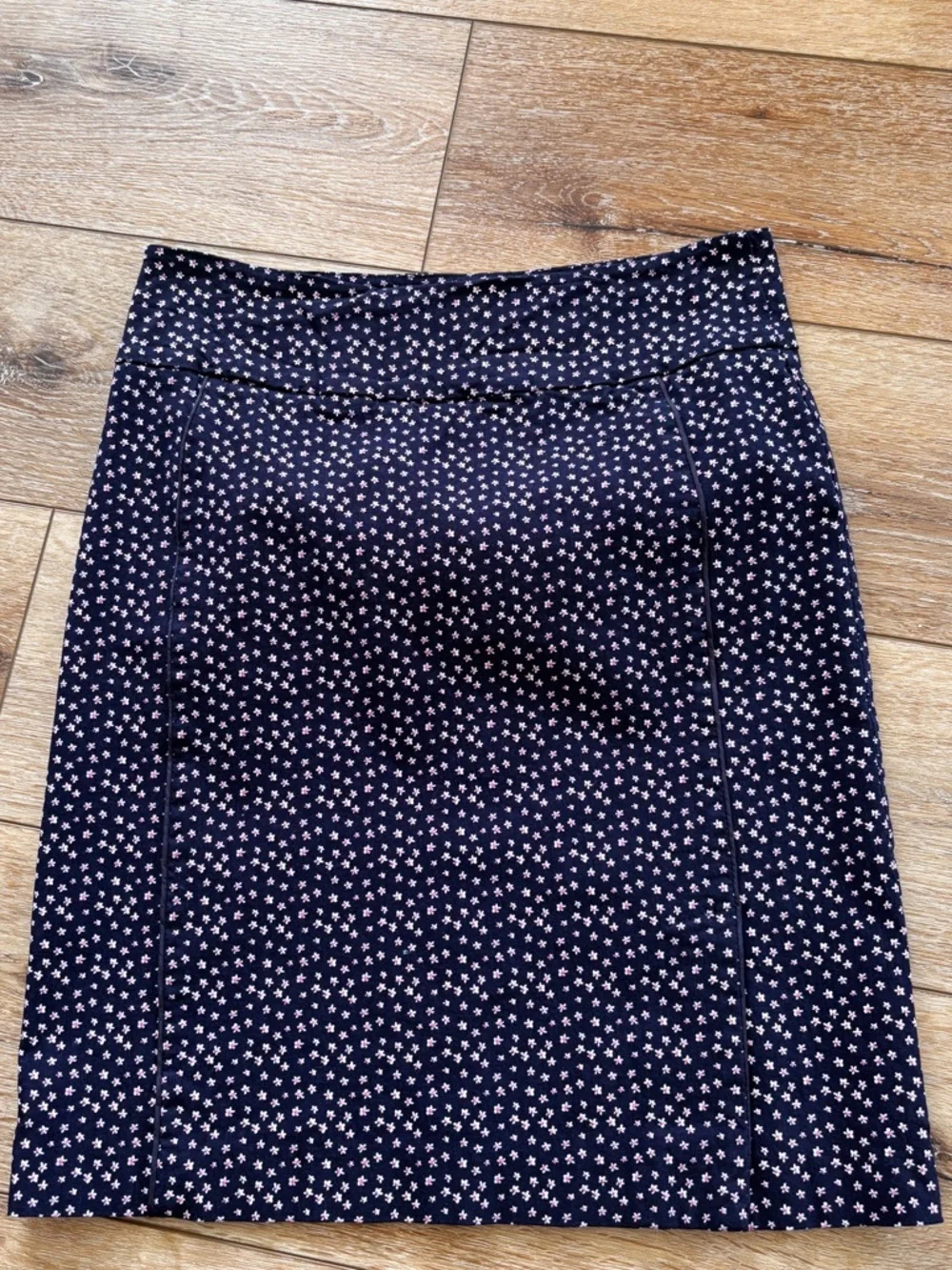 Margaret M Womens Pencil Skirt Floral Pull On Size Medium Comfort Stretch Navy